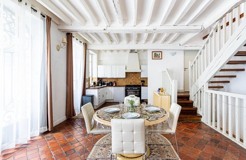 Prince–Marmottan House | GuestReady - Warm stay with a terrace in Boulogne