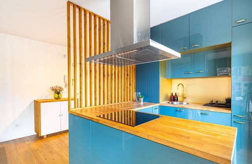 Le Bourget Apartment | GuestReady - Le Bourget's Blue Charms