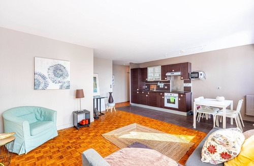 Gambetta Apartment | GuestReady - Simple retreat with a city view
