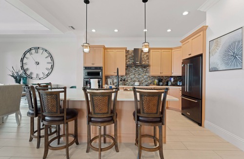 Mid Island House | 🌅Gulf Front Stunner | Private Pool + Spa | Elevator | Sunset Siesta🌅