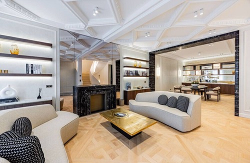 8th Arrondissement House | Hôtel Particulier#Monceau#5 rooms #Grand luxe