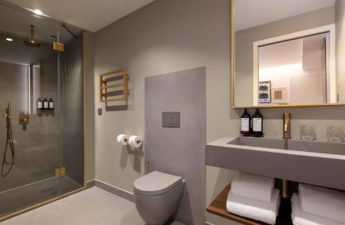 Saint-Victor Hotel | Hôtel Pilgrim