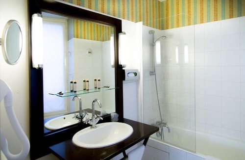 Saint-Victor Hotel | Hôtel Quartier Latin