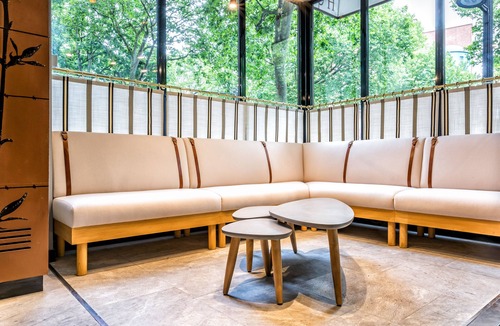 19th Arrondissement Hotel | Hôtel Restaurant Au Bœuf Couronné