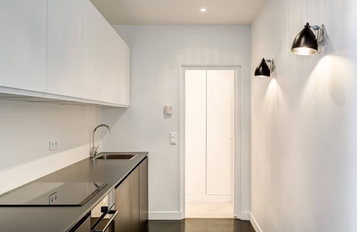 Quartier du Faubourg-Montmartre Apartment | Habitat Parisien - 3BR/3BA Air Con - 8 pax- Opera