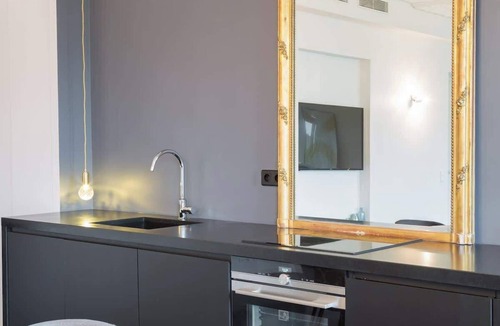 Quartier du Faubourg-Montmartre Apartment | Habitat Parisien - 4BR/4BA Air Con - Opera