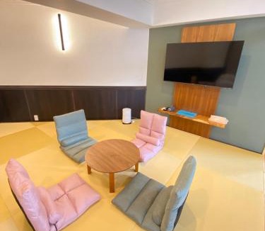 Akasaka Apartment | Hale Akasaka - The Suite