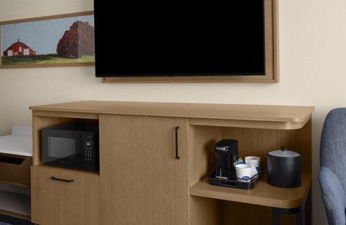 Farmingdale Hotel | Hampton Inn & Suites By Hilton Long Island Farmingdale