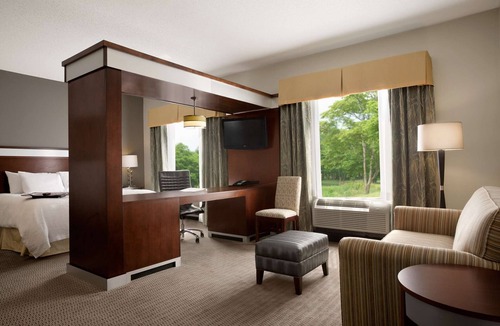 Mansfield Hotel | Hampton Inn & Suites Mansfield