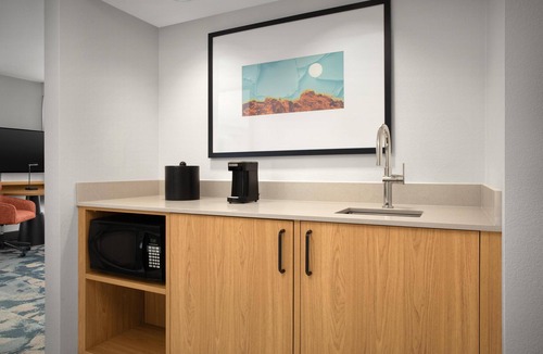 Chandler Hotel | Hampton Inn & Suites Phoenix Chandler-Fashion Center AZ