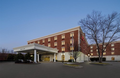 Rockville Centre Hotel | Hampton Inn & Suites By Hilton - Rockville Centre