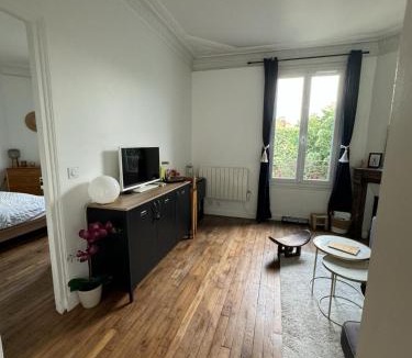 Maisons-Alfort Apartment | Happy Place - 15 min Paris & 30 min DisneyLand - Subways - Facilities - Free parking - Secured