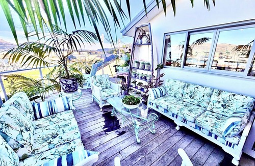 Lyttelton House | Harbour/marina views in Lyttelton, out door bath,15 mins from Christchurch