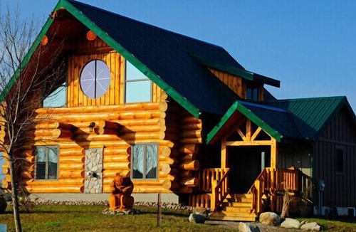 Dashwood Cottage | Haus Roko Cottage - Grand Bend, Ontario, Canada