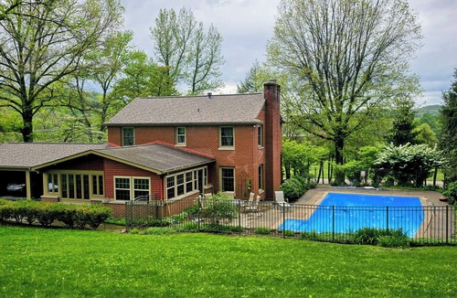 Armbrust House | Heated Pool & Country Charm Between Pittsburgh and Laurel Highlands