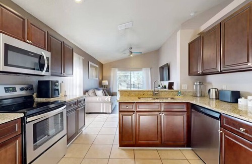 Florida Pines Apartment | Heated Pool House near Disney World | Pet Friendly