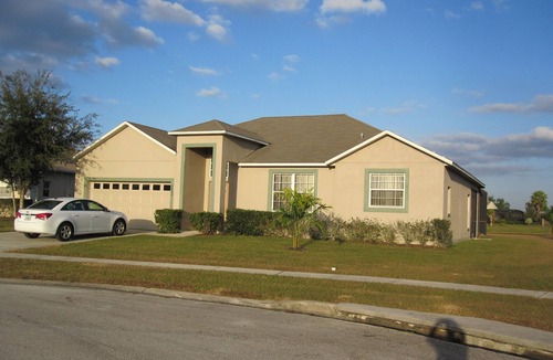 Crescent Lakes House | Heavenly Lakeside Retreat Near Disney, Orlando and Beaches