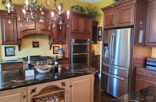 Owego House | Heywood Manor- Private, peaceful, yet close to town. Make memories here!