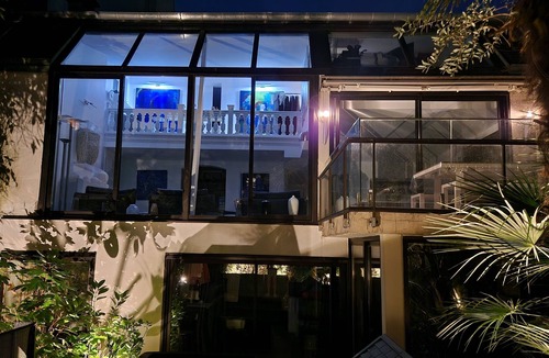 Plaisance Villa | Hidden gem in the middle of the city of lights