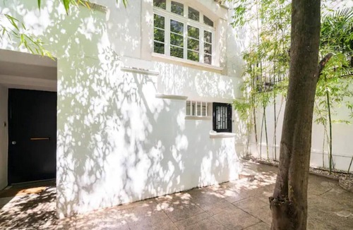 Plaisance Villa | Hidden gem in the middle of the city of lights