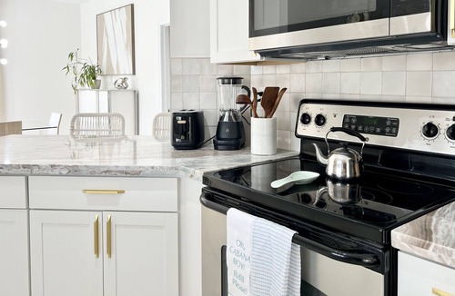Country Walk House | Hidden Palms Miami - Family sized home with game room & pool