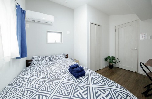 Ota Apartment | Higashi Rokugo WHITE by Tranova