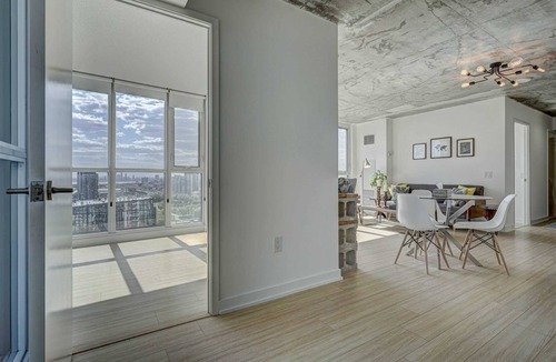 Wellington Place Condo | High Floor Luxury Condo - Panoramic View in the Heart of Toronto!
