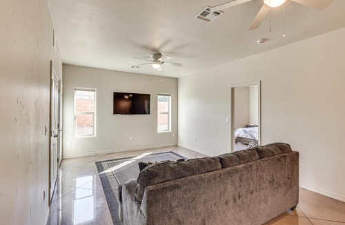 Lake Havasu City Apartment | Hike & Explore: Apt 3 Mi to Lake Havasu & Dtwn!