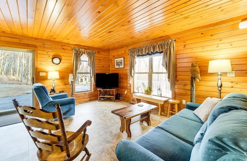 Woodward House | Hike, Fish & Unwind: Home w/Fire Pit in Woodward!