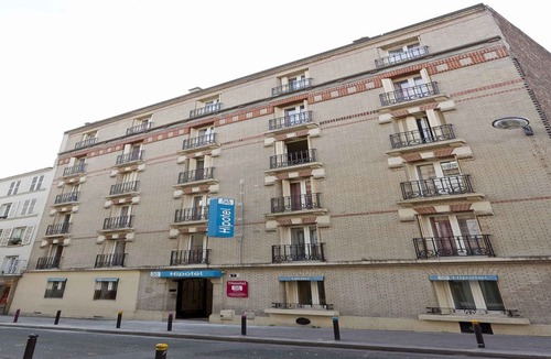 Belleville Hotel | Hipotel Paris Buttes Chaumont Pyrénées
