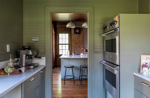 Mamakating Park Historic District House | Historic Catskills Retreat - Sun deck, hammock, fire pit - 90 minutes from NYC
