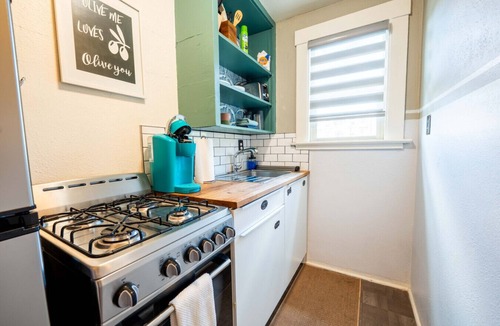 Iron Horse Historic District Apartment | Historic Downtown 1BR Perfect Location