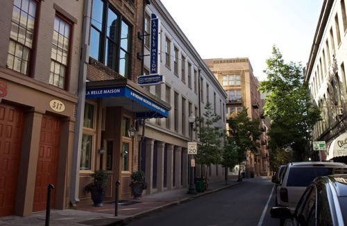 Central Business District Resort | Historic hotel - walking distance from Bourbon Street