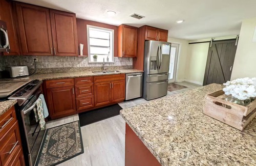 Dixieland House | Historic Lakeland Century Home