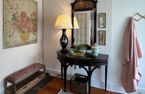 Cambridge Apartment | Historic Marina District-1 BR/1.5 Ba-River View-Ironman Route-AC-Laundry-Walkabl