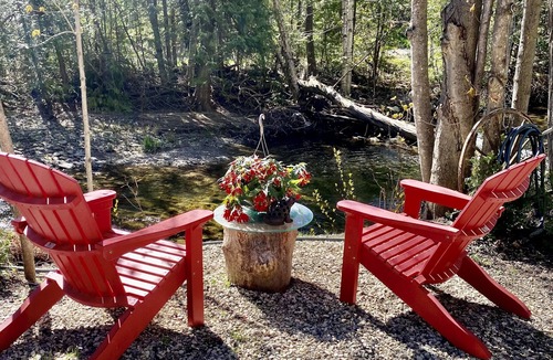 Mono Condo | Hockley Valley Riverfront Condo #2 - Minutes To Hockley Ski Resort & Winery