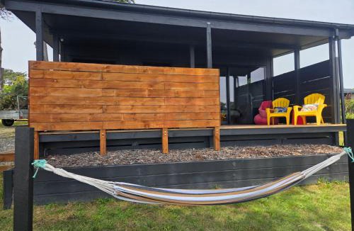 Cape Foulwind Apartment | Hole in the rock Studio