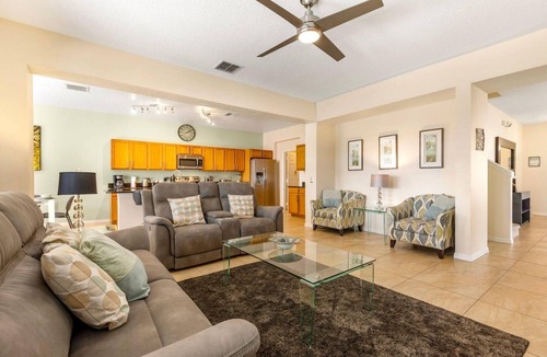 Windwood Bay House | Holiday house Davenport for 1 - 10 persons with 5 bedrooms - Holiday house