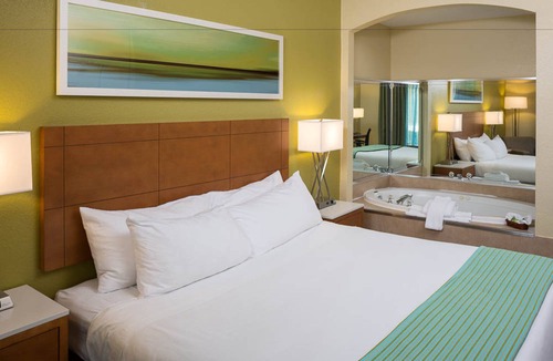 Clermont Hotel | Holiday Inn Express Clermont by IHG