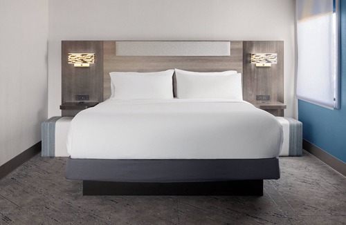 Harrisburg Hotel | Holiday Inn Express Harrisburg I-81 – Hershey by IHG