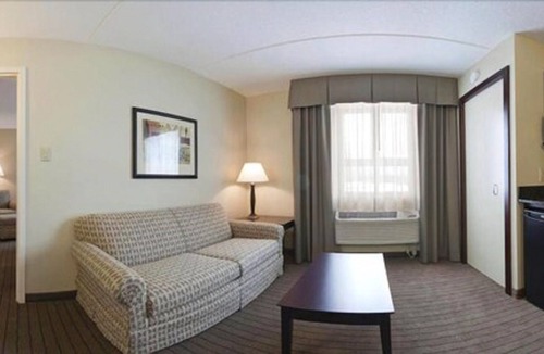 Kincardine Hotel | Holiday Inn Express Hotel & Suites Kincardine - Downtown, an IHG Hotel
