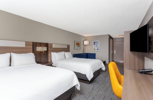 Florida City Hotel | Holiday Inn Express & Suites Florida City by IHG