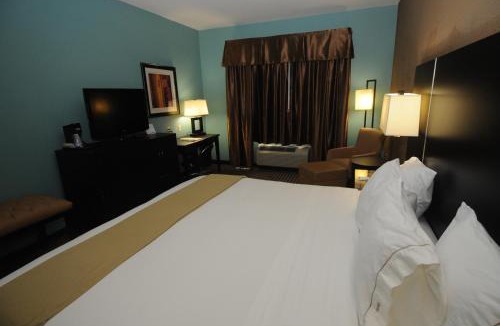 Somerset Hotel | Holiday Inn Express Somerset by IHG