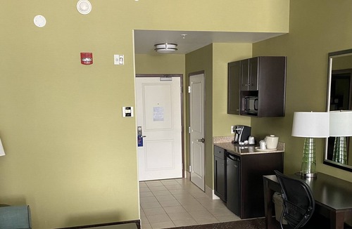Canonsburg Hotel | Holiday Inn Express & Suites Pittsburgh SW - Southpointe by IHG