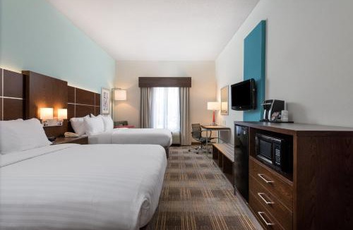 Grenada Hotel | Holiday Inn Express & Suites - Grenada by IHG