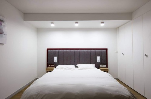 Archives Bed & Breakfast | Home in Paris Marais Elegant Flat in Old Paris