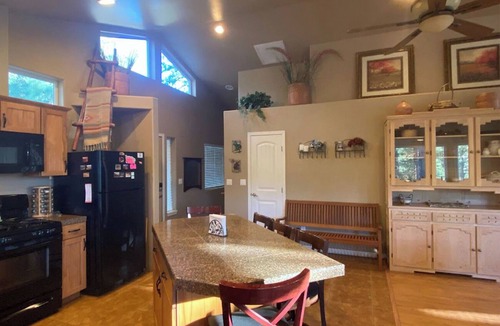 Kachina Village Cabin | Home in the Pines Bathroom for Every Bedroom