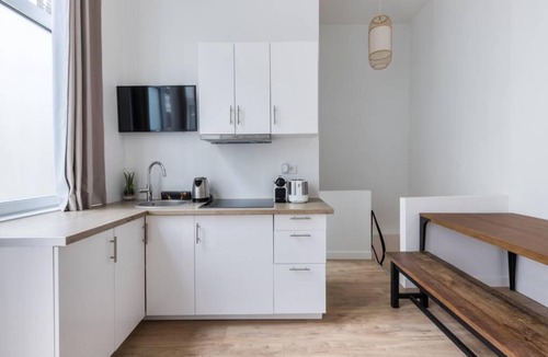 Strasbourg -Saint-Denis Apartment | Home Suite Home Sentier-Réaumur III