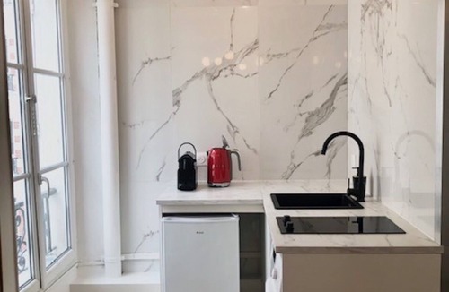 Montmartre Apartment | Home Sweet Home Paris Montmartre