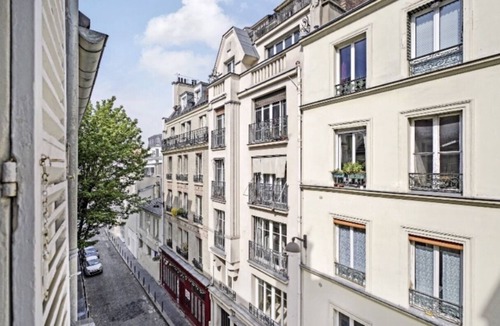 Montmartre Apartment | Home Sweet Home Paris Montmartre